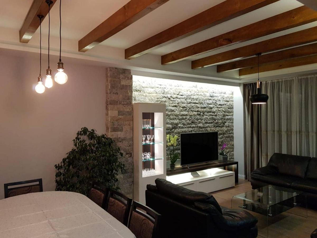 Apartment Dasic Bar Buitenkant foto