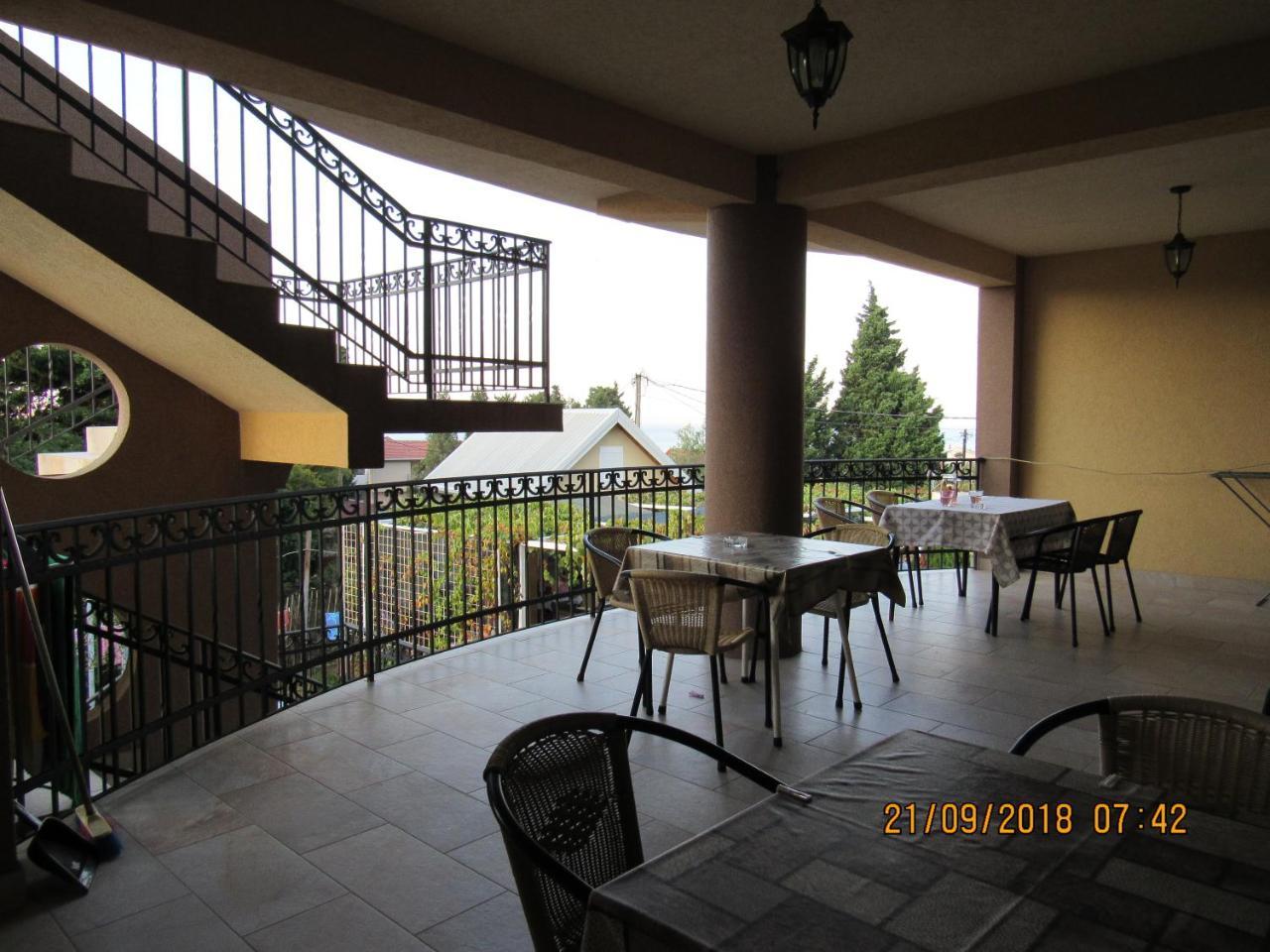 Apartment Dasic Bar Buitenkant foto