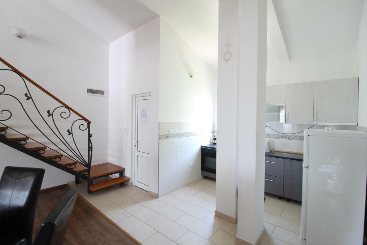 Apartment Dasic Bar Buitenkant foto