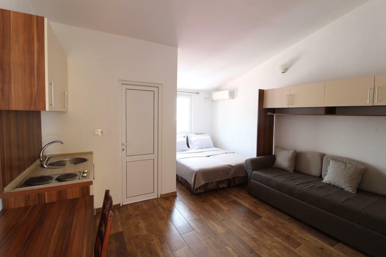 Apartment Dasic Bar Buitenkant foto
